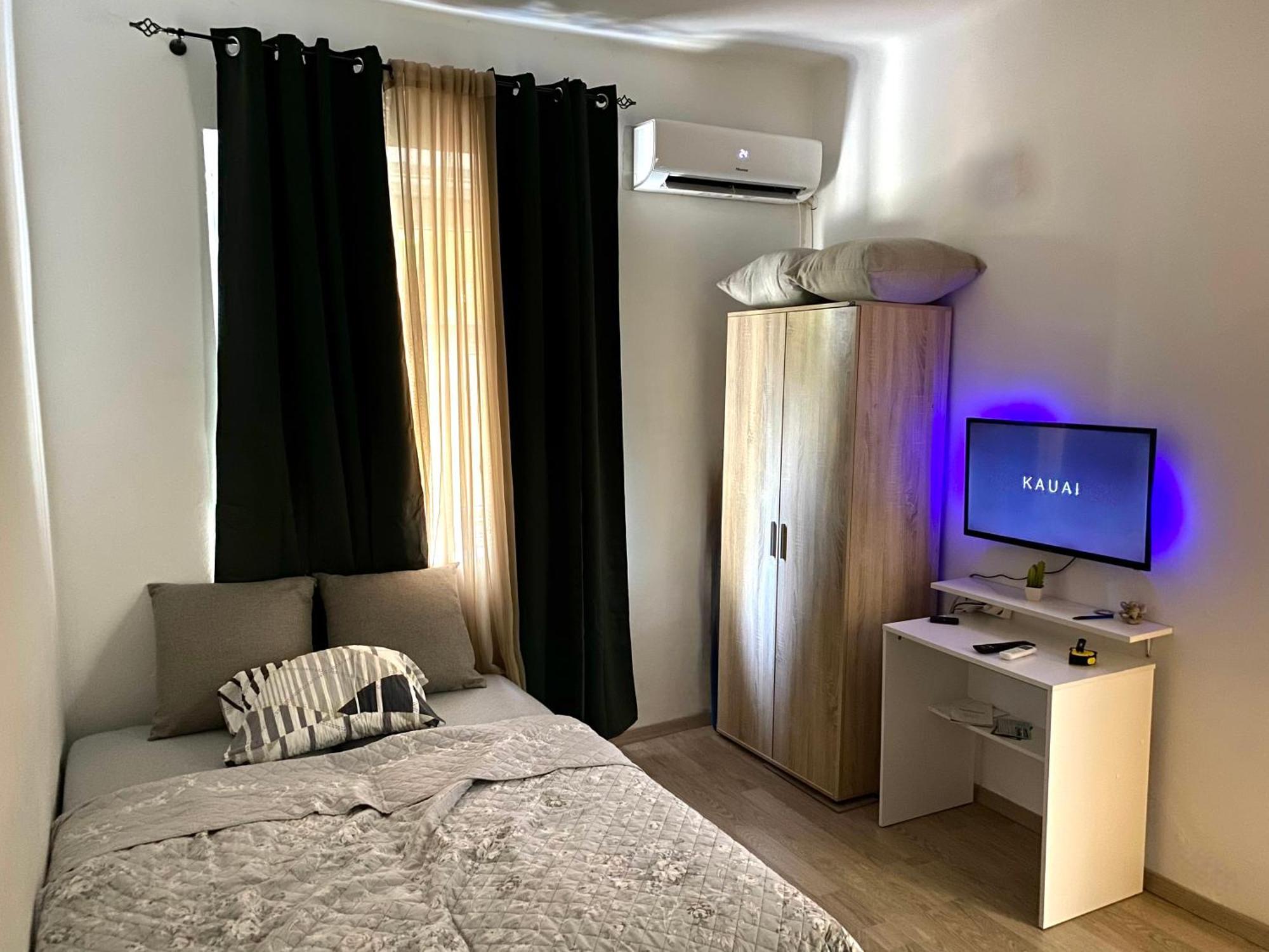 Center Studio Apartment פודגוריצה מראה חיצוני תמונה